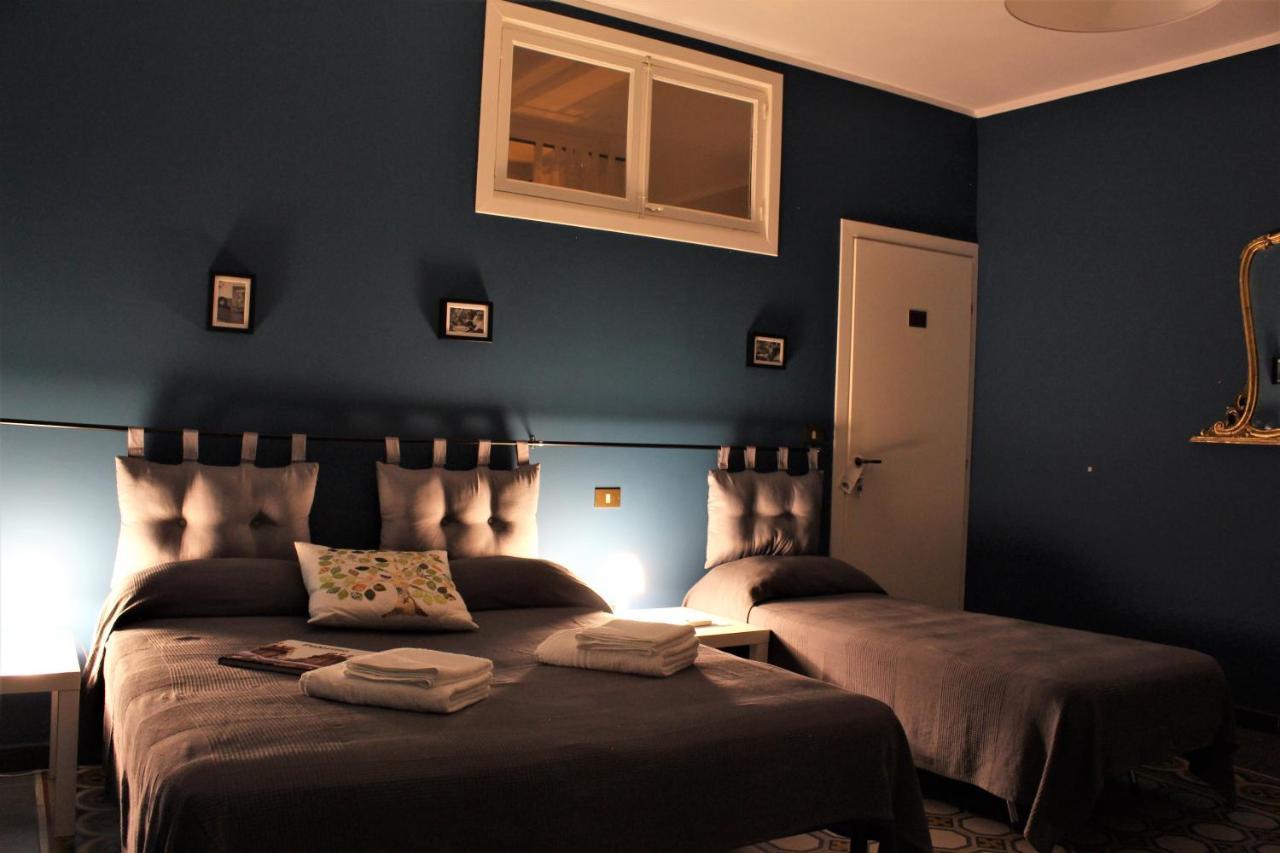 La Via Delle Biciclette Bed and Breakfast Palermo Buitenkant foto